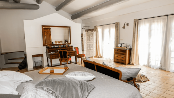 La Petite Insoupçonnée - 1