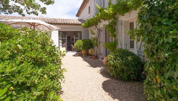 Villa Les Beaumettes - 2